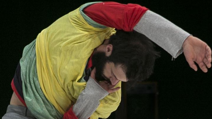Compiègne : “PlayBach”, avec un Ipod, les danseurs zappent d’un morceau à l’autre