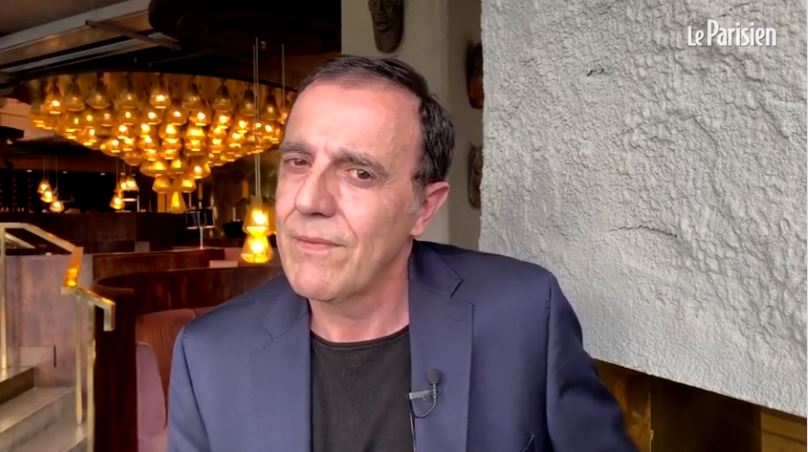 Thierry Beccaro annonce qu’il arrête « Motus » et « Télématin ».