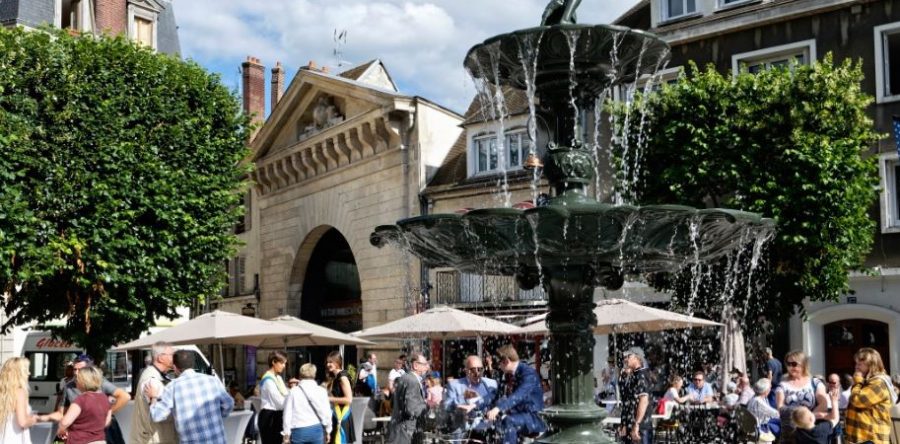 Fontaine de la place du Change : un nouveau lieu de vie à Compiègne !