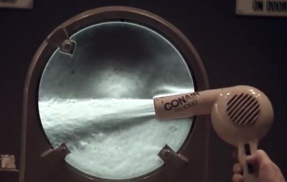 Strioscopie : Voir l’air en mouvement
