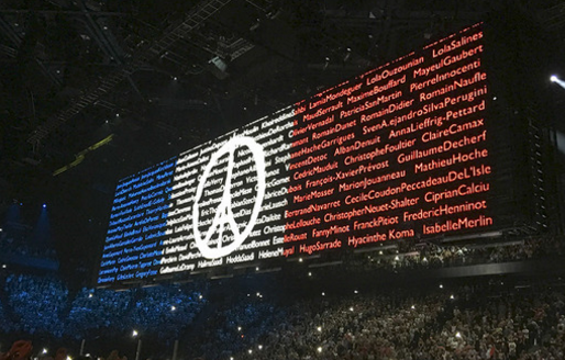 Premier concert de Bono et U2 à l’AccorHotels Arena depuis les attentats