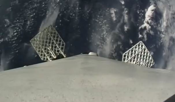 SpaceX : Une descente aussi vertigineuse que spectaculaire.