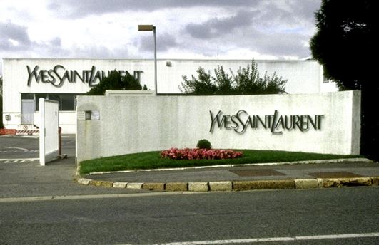 Lassigny : cambriolage dans l’usine de parfums BRI Yves Saint Laurent