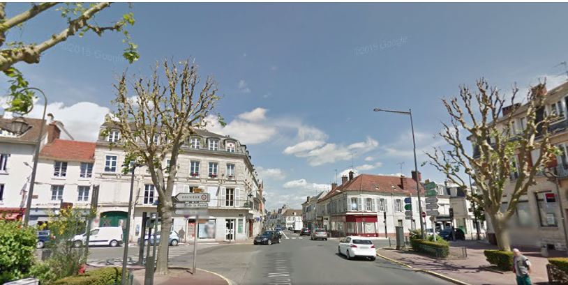 Chantilly : circulation difficile avenue du Maréchal Joffre, le lundi 20 février