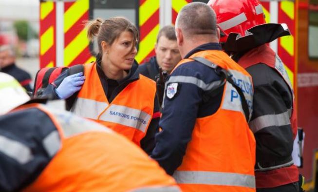 Laigneville : un automobiliste se retrouve sur le toit, rue de la République