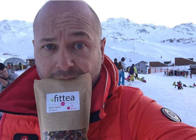 Cauet Cauet: un sachet de thé qui fait polémique