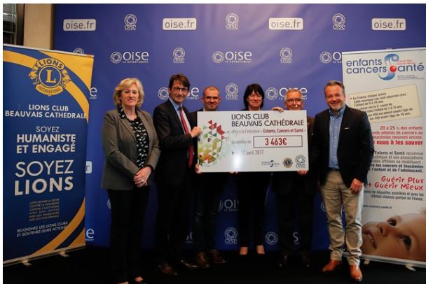 Beauvais: l’association Enfants, Cancers et Santé reçoit un chèque au profit de la recherche contre les cancers infantiles