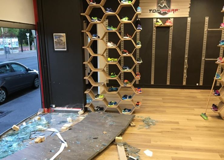 Compiègne : Top Perf, un magasin attaqué à la voiture bélier.