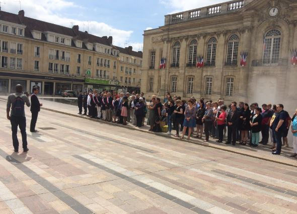 La ville de Beauvais rend hommage aux victimes de Manchester Arena