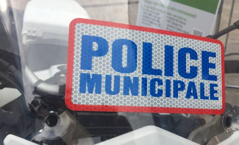 Compiègne : un agent de la police municipale agressé au clos des roses !