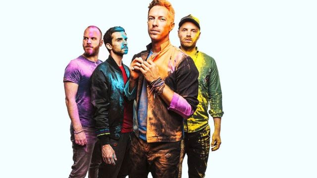 Le groupe Coldplay dévoile le morceau « A L I E N S », un titre engagé de soutien aux migrants