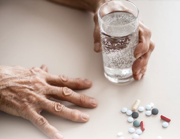 Bien vieillir à Creil : médicaments et seniors