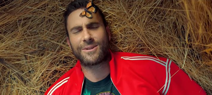 Maroon 5 – What Lovers Do, un clip déjanté !
