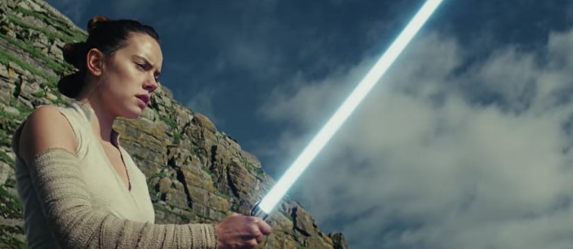 “Star Wars 8” : une nouvelle bande-annonce du film attendu le 13 décembre prochain!