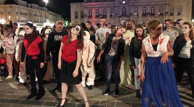 Beauvais : près de 350 morts vivants défilent dans la ville à l’occasion de la première Zombie Walk