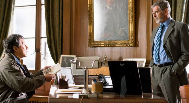 Jackie Chan et Pierce Brosnan jouent dans “The Foreigner”