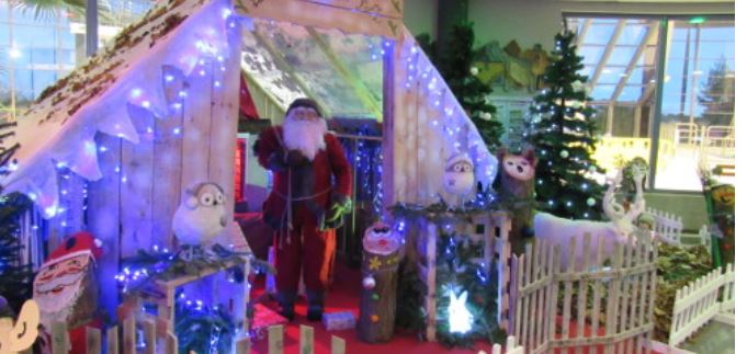 Beauvais : le père Noël s’installe à l’Aquaspace
