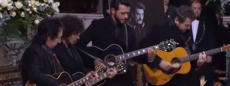 Cérémonie d’hommage Rock’n’Roll à l’église de la Madeleine : le dernier spectacle de Johnny !