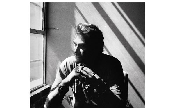 Johnny : les rumeurs les plus folles courent sur la toile.