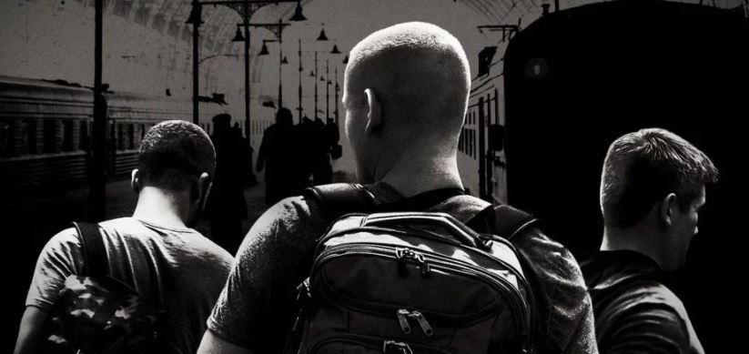 «Le 15 h 17 pour Paris» Clint Eastwood s’inspire du livre des trois héros.