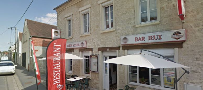 Un bar prend feu à Thiers-sur-Thève : onze personnes évacuées !