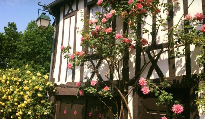 Le village de Gerberoy, accueillera sa 91ème fête des roses, dimanche 2 juin