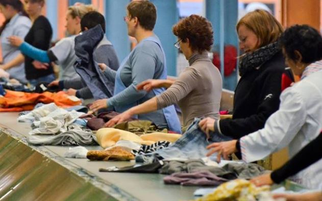 Sept conteneurs du RELAIS vous attendent à Senlis