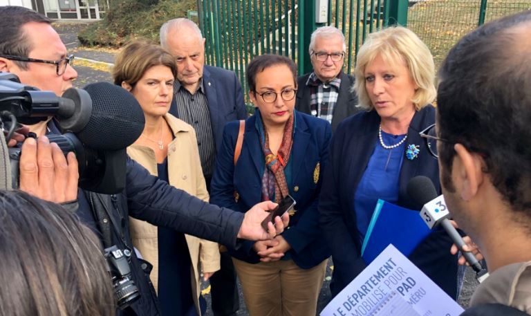 Fermeture de l’EHPAD de Méru , Nadège Lefebvre, Présidente du Département de l’Oise tape du poing