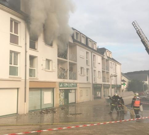 Incendie à Breuil-le-Sec : quatorze personnes évacuées !