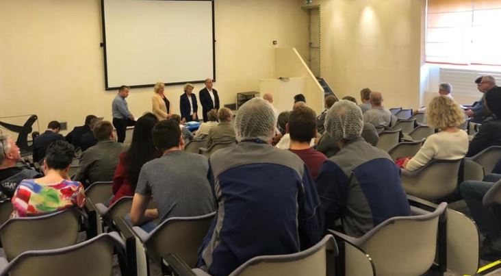 Beauvais : Caroline Cayeux au chevet des salariés de Froneri