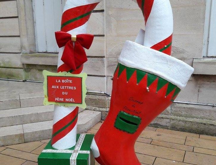 Noyon Rouge & Blanc : le Père Noël a installé sa boîte aux lettres !