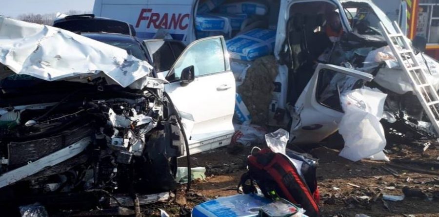 Jamericourt : grave accident de la circulation entre une voiture et un utilitaire
