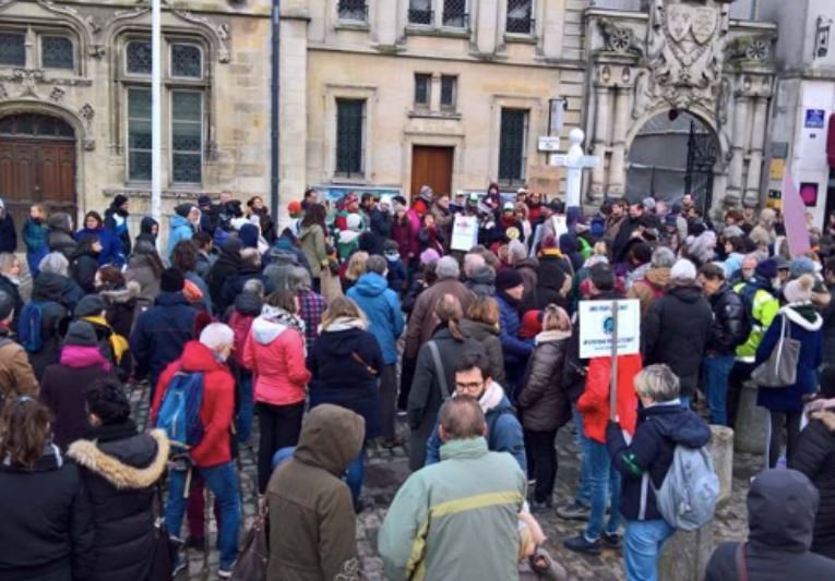 Compiègne : un incendie ravage un appartement au 2ème étage d’un immeuble