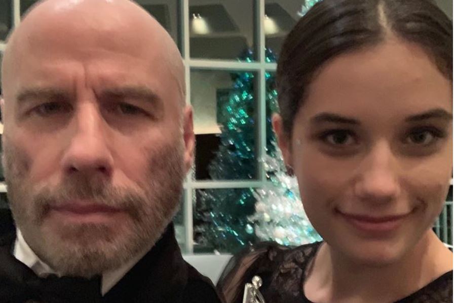 John Travolta dévoile sur Instagram, sa nouvelle coupe de cheveux…