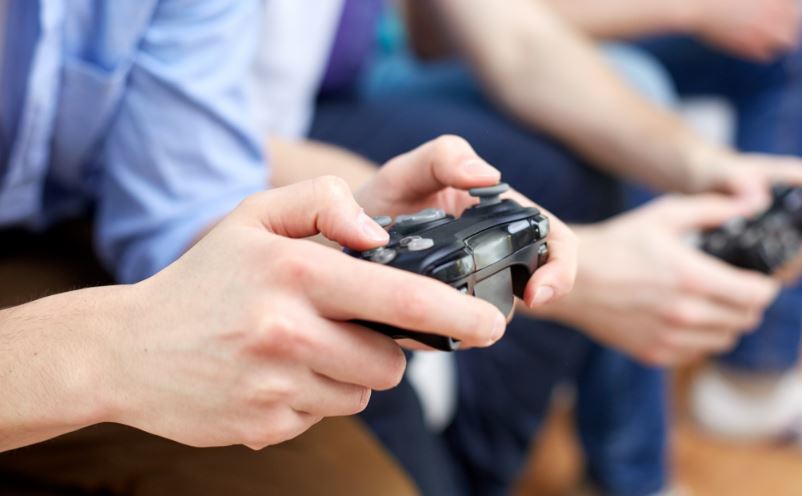 Clermont « les Jeux vidéos, les écrans … parlons en ensemble »