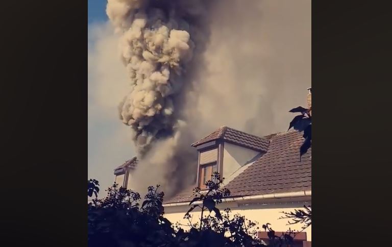 Saint Félix : le 1er étage d’un pavillon en feu menace de s’effondrer