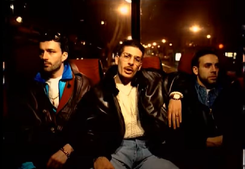 Michaël Youn va adapter “Je danse le mia”, le tube d’IAM au cinéma