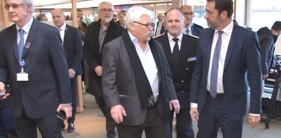 Saint-Maximin : Christophe Castaner au contact de la « police de sécurité du quotidien » (Vidéo)