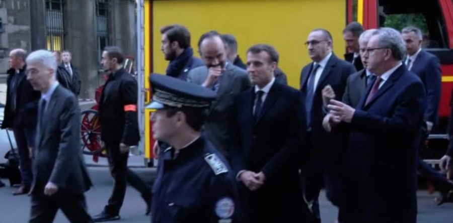 Notre Dame : la France pleure, macron et le 1er ministre se marrent ?