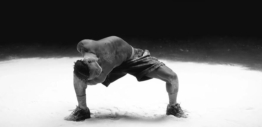 Slimane et Léa Castel: abîmée compte un million de vues